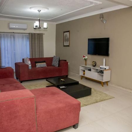 Royal Suites Apartments Lusaka Buitenkant foto