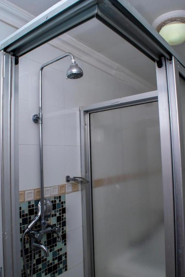 Royal Suites Apartments Lusaka Buitenkant foto