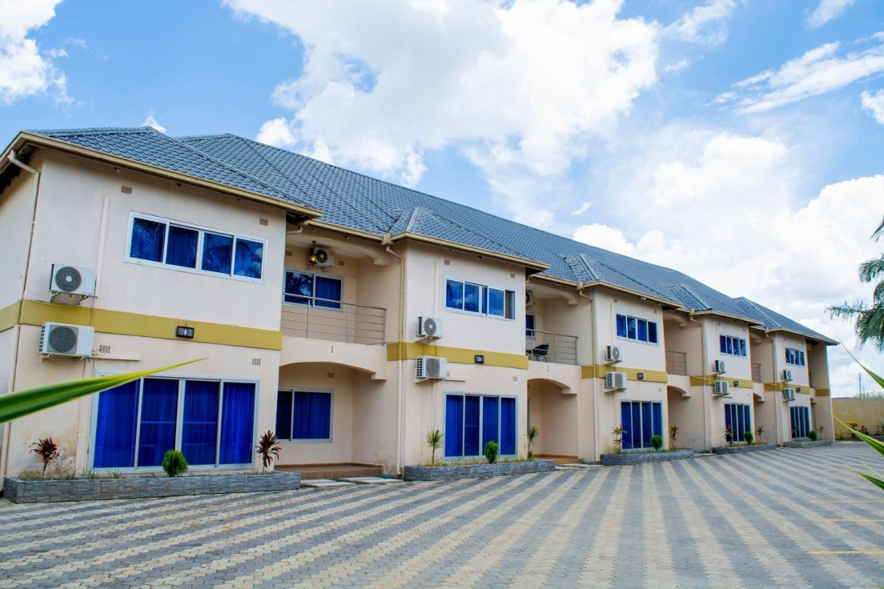 Royal Suites Apartments Lusaka Buitenkant foto