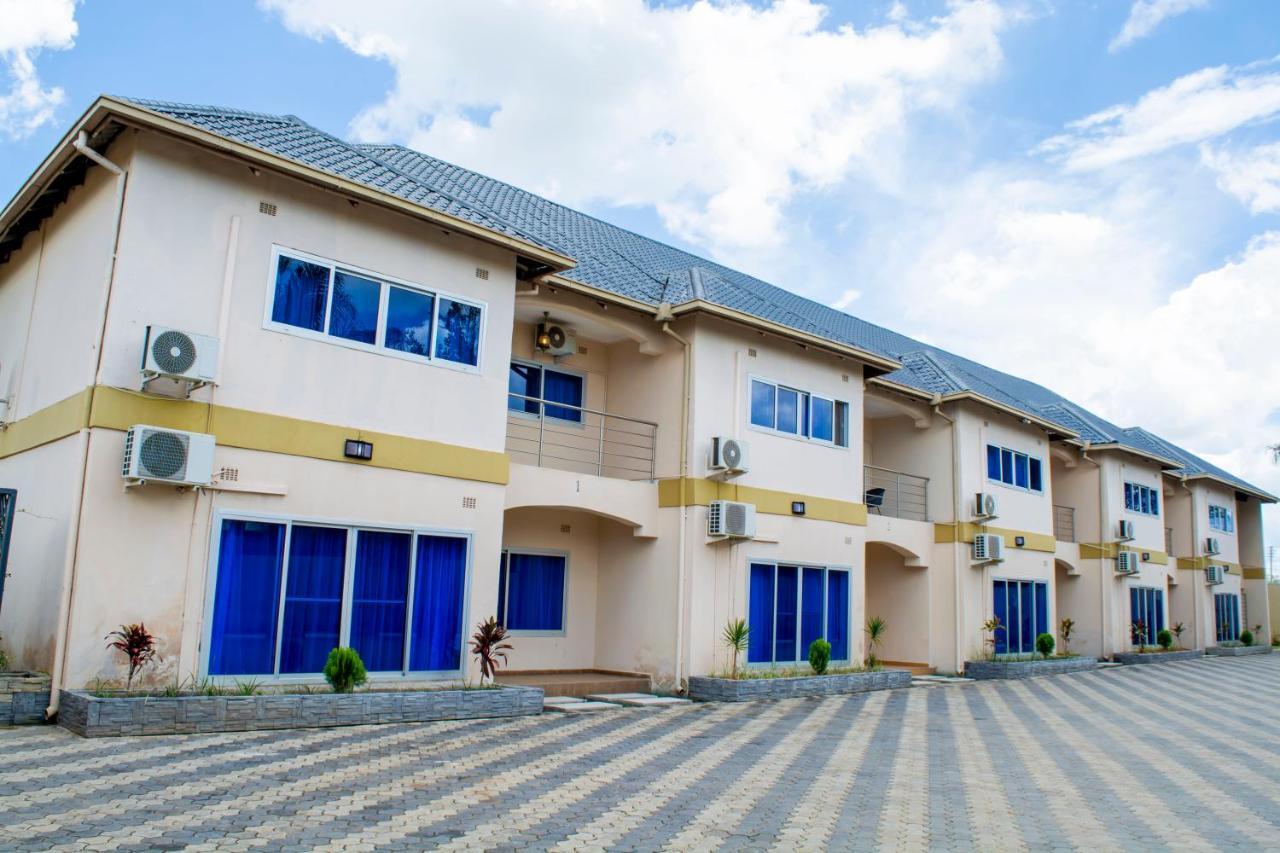 Royal Suites Apartments Lusaka Buitenkant foto